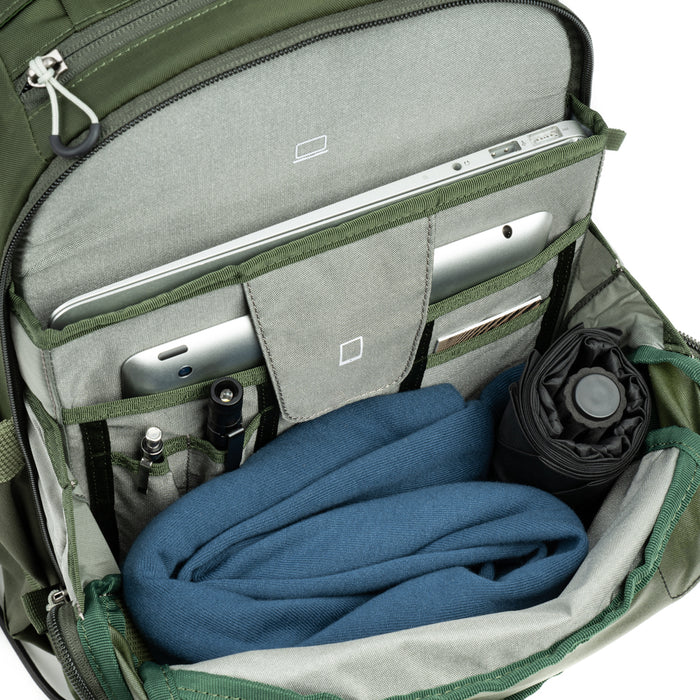 ThinkTANKphoto BackLight 18L Montane Green バックライト18L(モンテイングリーン)