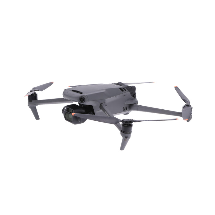 【中古品】DJI MA3FMC DJI Mavic 3 Fly More Combo[内蔵リモートID対応/事前登録無し]