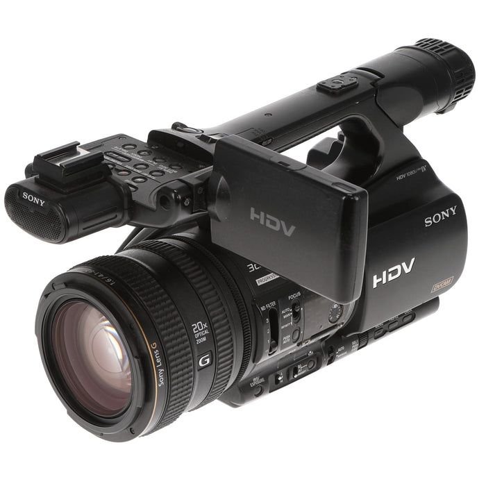 HVR-Z5J ジャンク品 - ビデオカメラ