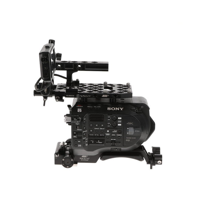 【秋セール2024】【中古品】SONY PXW-FS7M2 ＋ FS7用ライザープレート XDCAMメモリーカムコーダー(ボディのみ)(ARRIプレート付属)