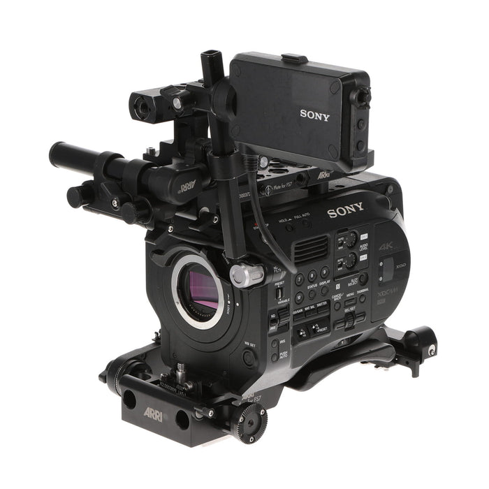 【秋セール2024】【中古品】SONY PXW-FS7M2 ＋ FS7用ライザープレート XDCAMメモリーカムコーダー(ボディのみ)(ARRIプレート付属)