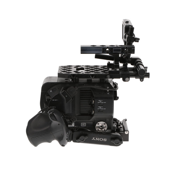 【秋セール2024】【中古品】SONY PXW-FS7M2 ＋ FS7用ライザープレート XDCAMメモリーカムコーダー(ボディのみ)(ARRIプレート付属)