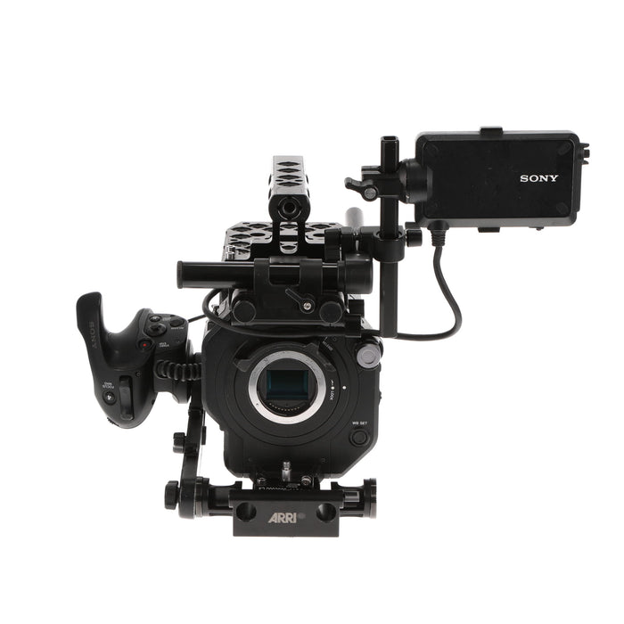 【秋セール2024】【中古品】SONY PXW-FS7M2 ＋ FS7用ライザープレート XDCAMメモリーカムコーダー(ボディのみ)(ARRIプレート付属)