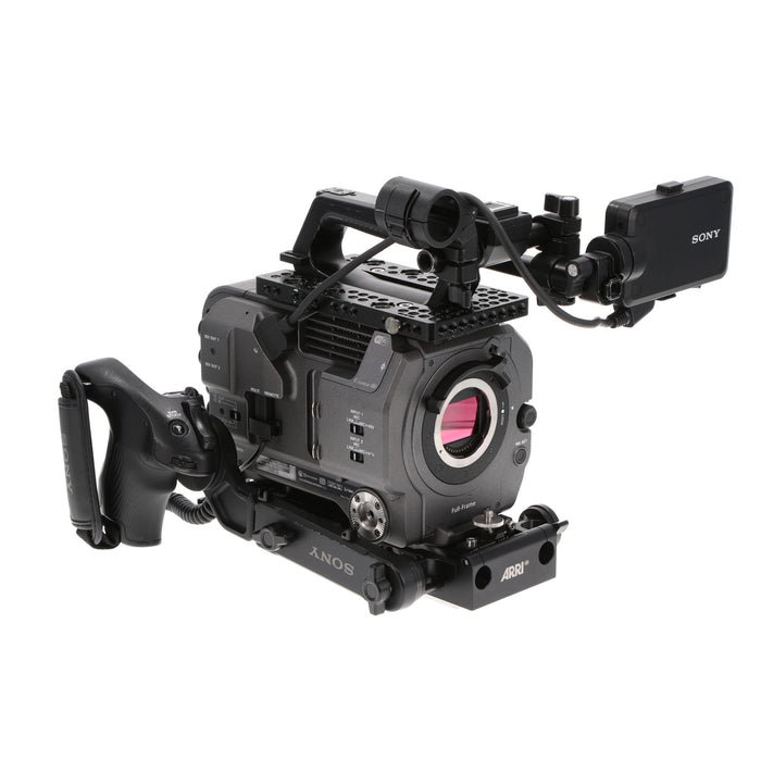 【秋セール2024】【中古品】SONY PXW-FX9 ＋ ARRI Mounting Plate with 15mm Rod Support XDCAMメモリーカムコーダー(ボディのみ)