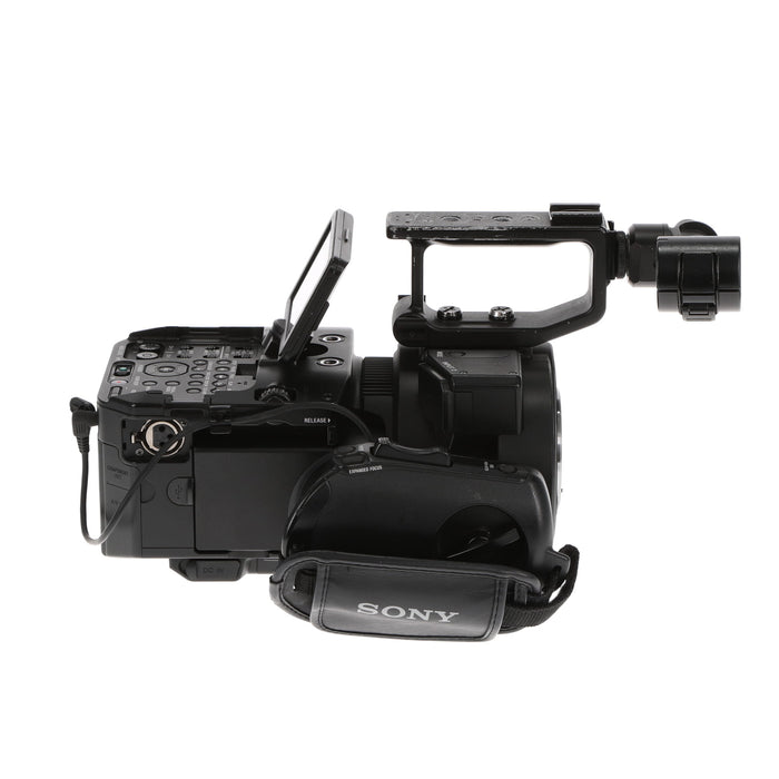 【中古品】SONY NEX-FS700R NXCAMカムコーダー(レンズ別売)(ジャンク品)