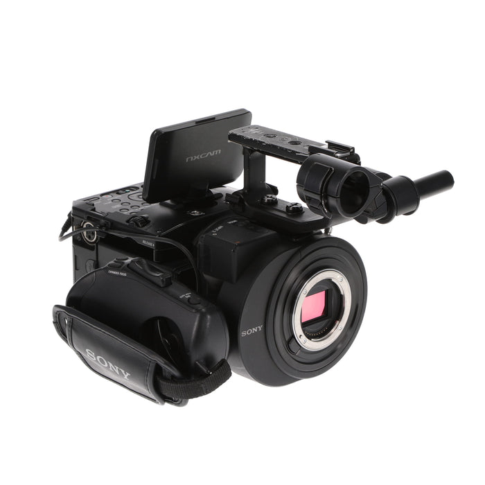 【中古品】SONY NEX-FS700R NXCAMカムコーダー(レンズ別売)(ジャンク品)