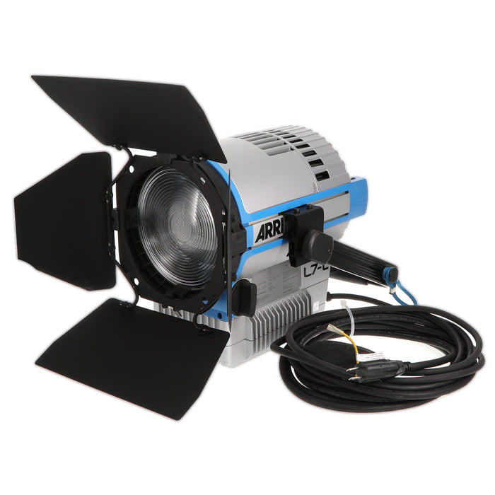 【中古品】ARRI L7-C（ファンタイプ） LED Fresnel Spot Light Lシリーズ