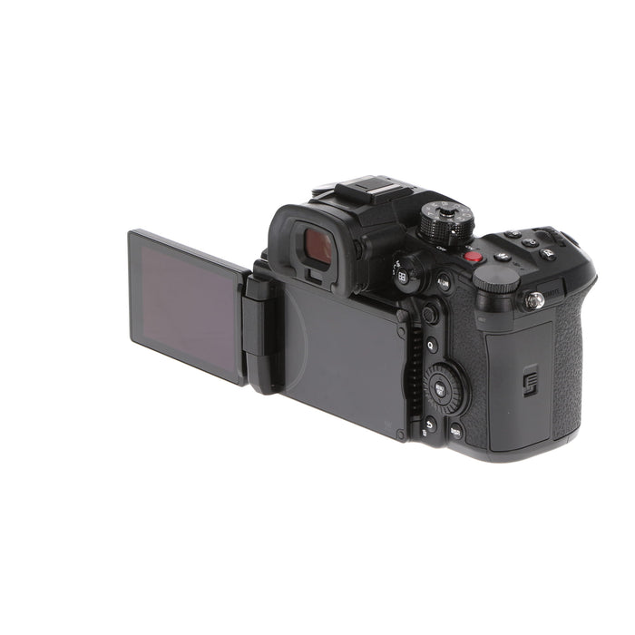 【中古品】Panasonic DC-GH6 デジタル一眼カメラ LUMIX GH6(ボディ)