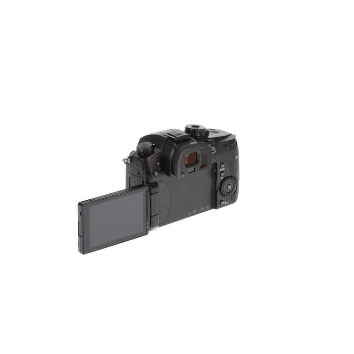 【中古品】Panasonic DC-GH5-K ミラーレス一眼カメラ GH5(ボディ)(ジャンク品)