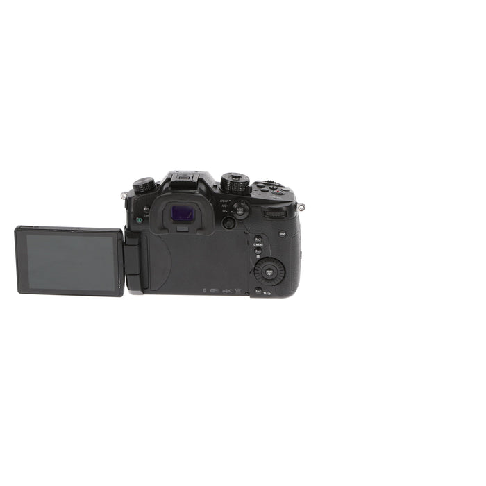 【中古品】Panasonic DC-GH5-K ミラーレス一眼カメラ GH5(ボディ)(ジャンク品)