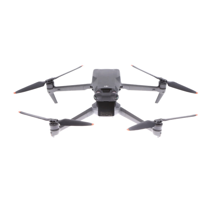 【中古品】DJI MA3CCC DJI Mavic 3 Cine Premium Combo(DJI RC  Pro付属)[内蔵リモートID対応/事前登録無し]